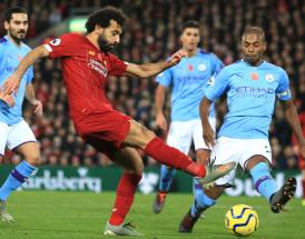 Mo Salah beim Torabschluss.