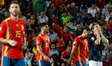 Luka Modric, Sergio Ramos.