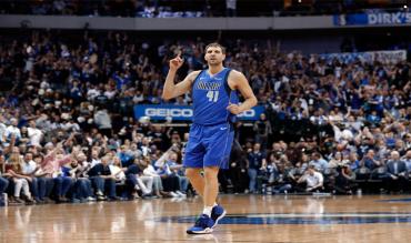 Dirk Nowitzki im Trikot der Dallas Mavericks