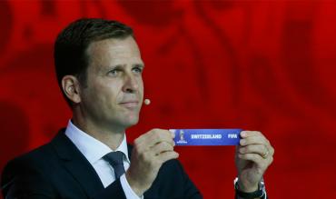 Bierhoff bei einer Auslösung für die WM 2018