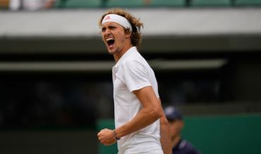 Alexander Zverev beim Tennis. 