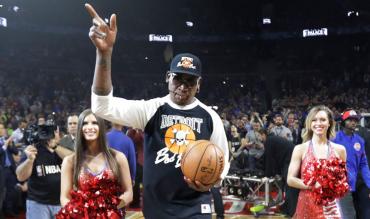 Rodman zurück bei den Pistons