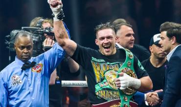 Oleksandr Usyk vs Tyson Fury 