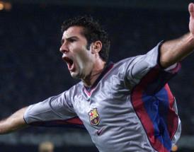 Luis Figo trug sowohl das Trikot von Barca als auch von Real.